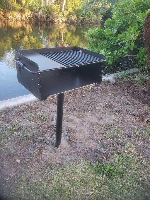 4Br Private Dock, Warm Spring Canal, Kayaks, Canoe Hudson Esterno foto