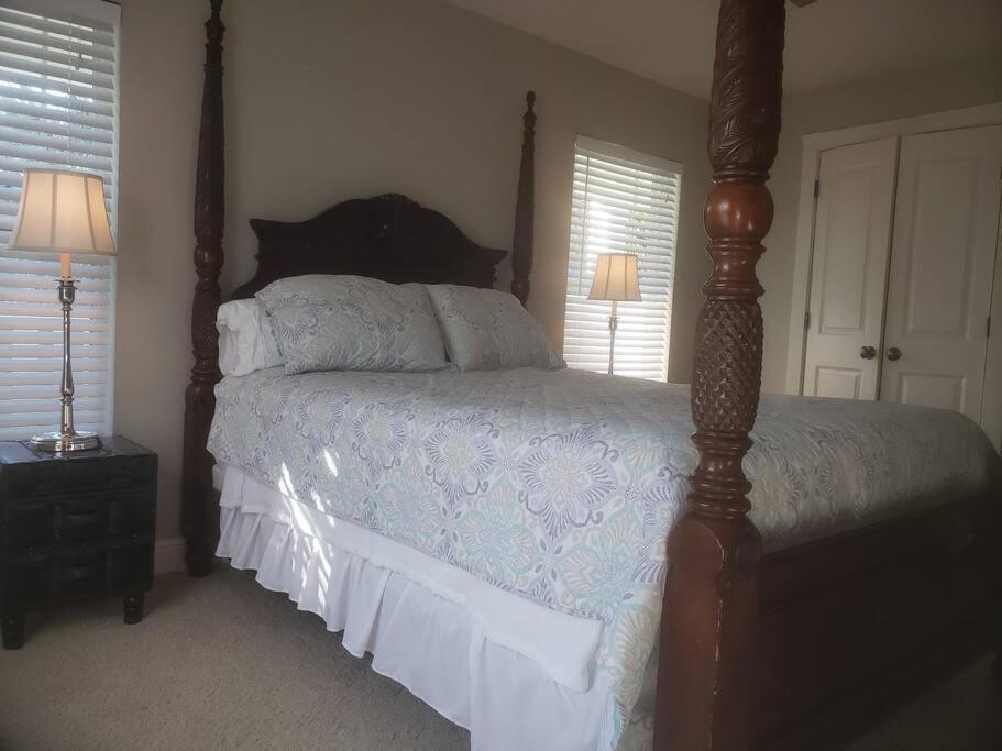 4Br Private Dock, Warm Spring Canal, Kayaks, Canoe Hudson Esterno foto