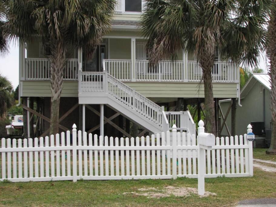 4Br Private Dock, Warm Spring Canal, Kayaks, Canoe Hudson Esterno foto